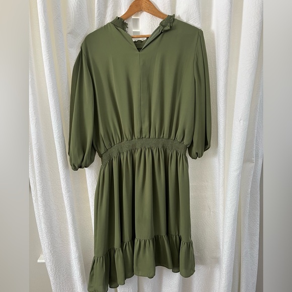 Olive green dress - Picture 3 of 3